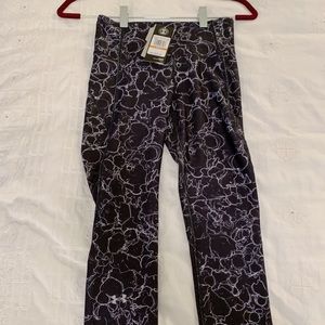 black and white leggings